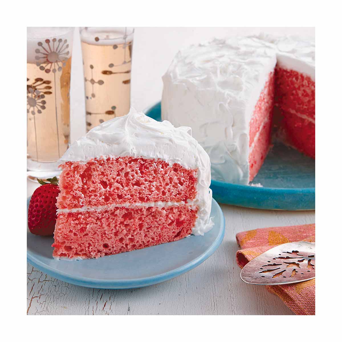 Betty Crocker Delights Super Moist Strawberry Cake Mix, 13.25 oz